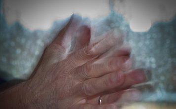 Seven Amazing Benefits of Clapping